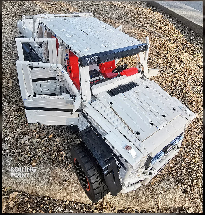 APP&RC Motorized G63 6X6 Off-Road SUV Car